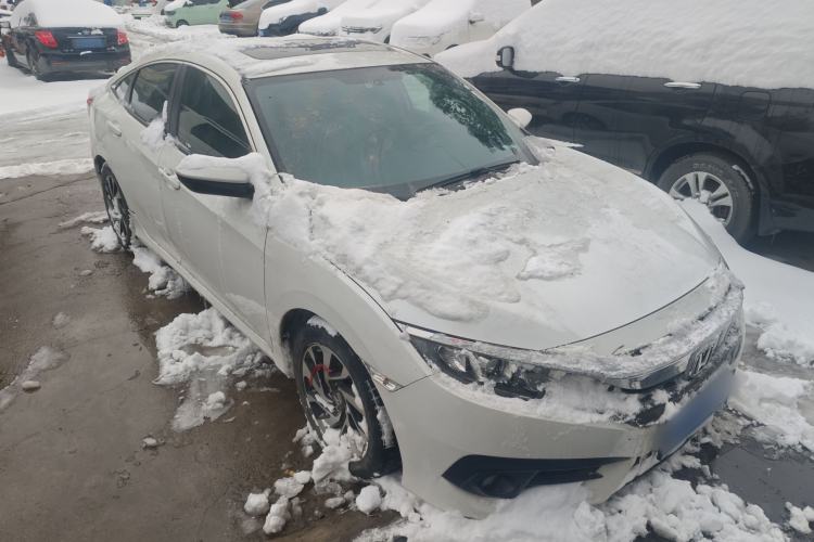 Used Honda Civic 2016 220TURBO CVT Luxury Edition
