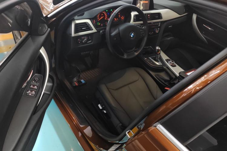 Used BMW 3 Series 2016 320Li Fashion Model
