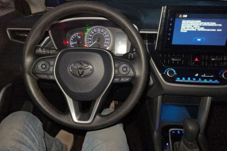 Used Toyota FRONTLANDER 2022 2.0L CVT Luxury Edition