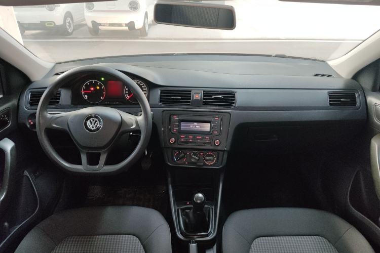 Used Volkswagen Santana 2018 1.5L Manual Fashion Edition
