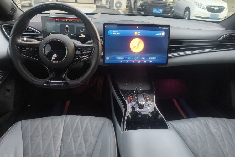 Used BYD Seal 2022 700 km Long-Range Rear-Wheel-Drive Version
