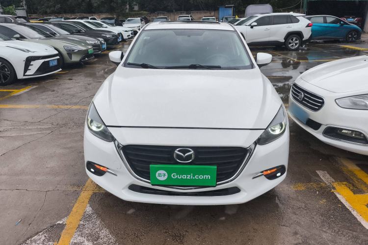 Used Mazda Mazda 3 Axela 2017 Sedan 1.5L Automatic Luxury Model Emission Standard China V

