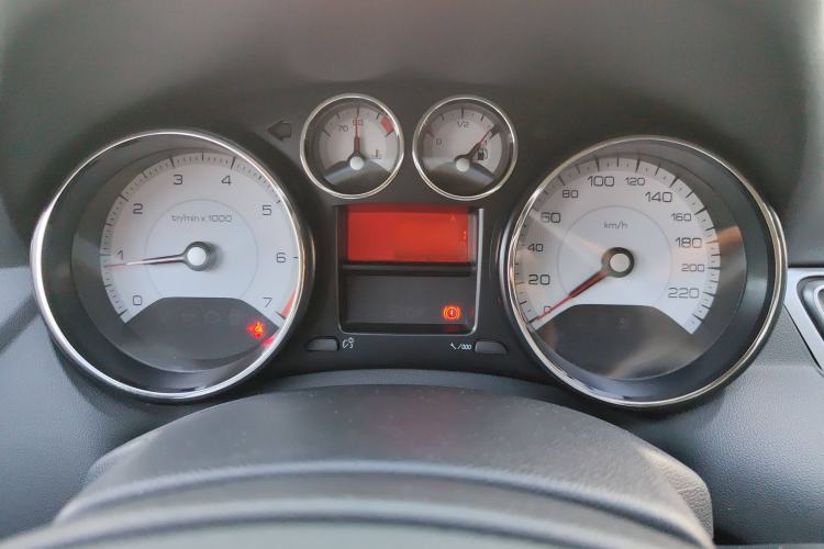 Used Peugeot 308 2014 Enjoy Edition Classic 1.6L Automatic Premium Model
