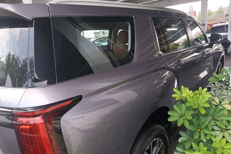 Used Haval H5 2023 2.0T Automatic All-Wheel Drive LinkedIn Gasoline