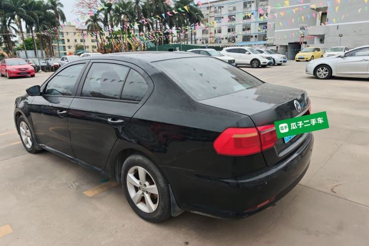 Used Volkswagen Lavida 2013 Revised Classic 1.6L Automatic Fashion Edition