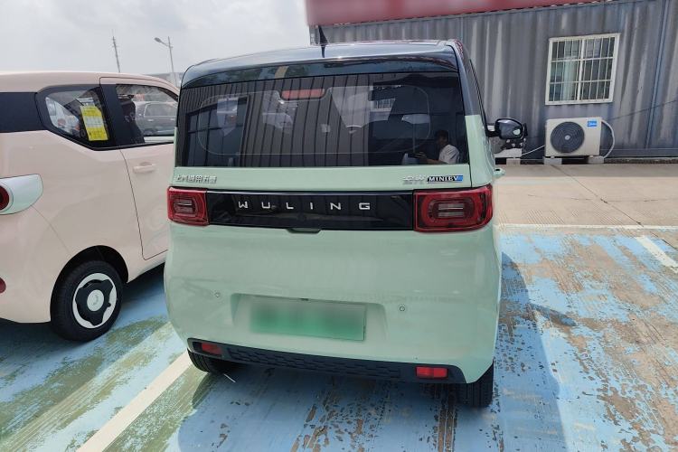 Used Wuling Hongguang MINIEV 2022 Macaron Premium Model – Lithium Iron Phosphate
