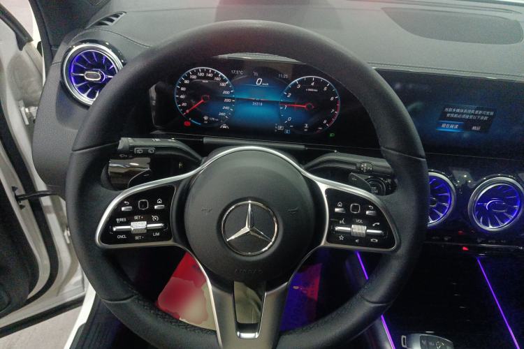 Used Mercedes-Benz GLA 2022 Facelifted GLA 200
