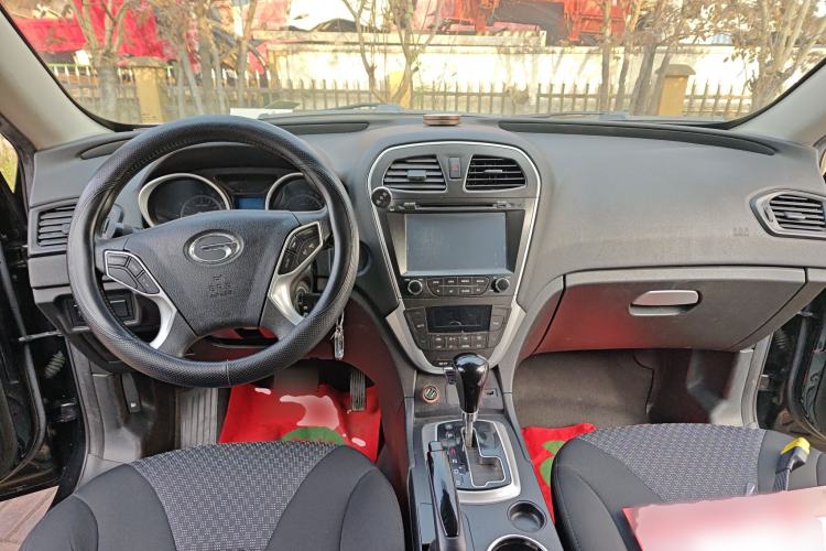 Used GAC Trumpchi GS5 2014 2.0L Automatic Two-Wheel Drive Deluxe Edition
