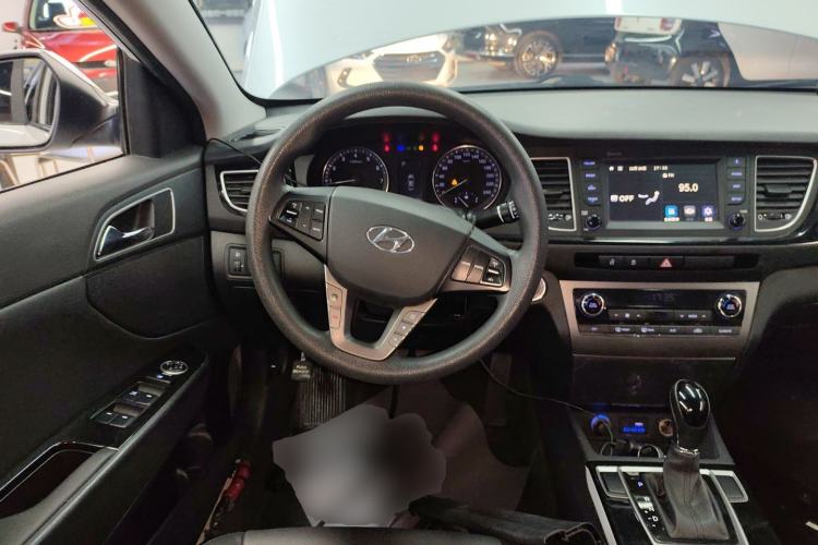 Used Hyundai Mistra 2016 1.8L Automatic Smart GLS