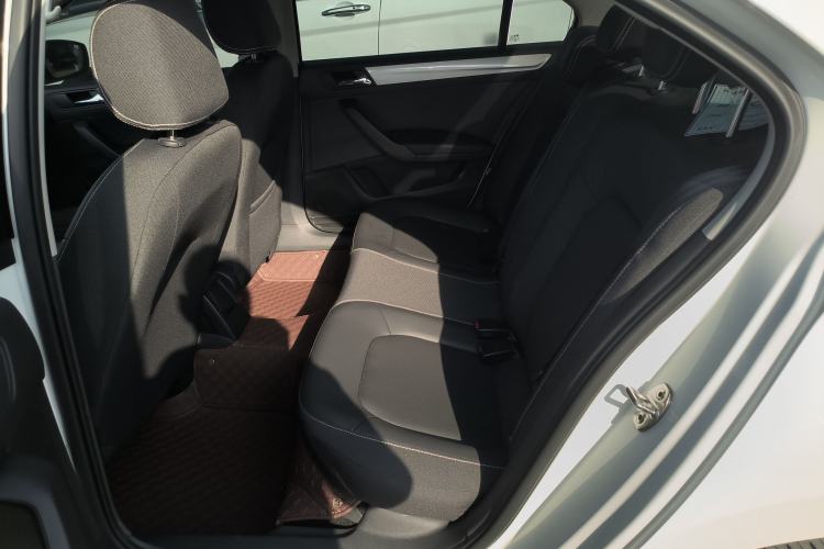 Used Skoda Rapid 2020 1.5L Automatic Comfort Edition
