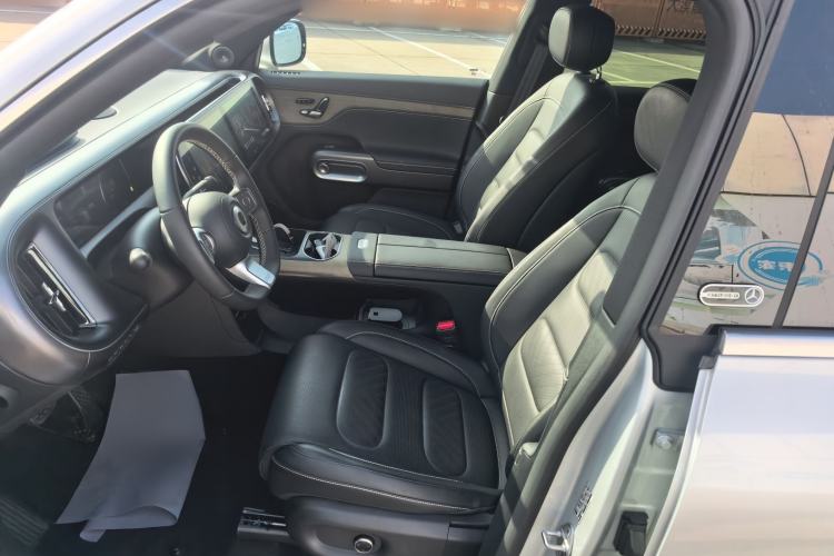 Used  #5 2024 Ultra-Long Range Extraordinary Journey Luxury Edition