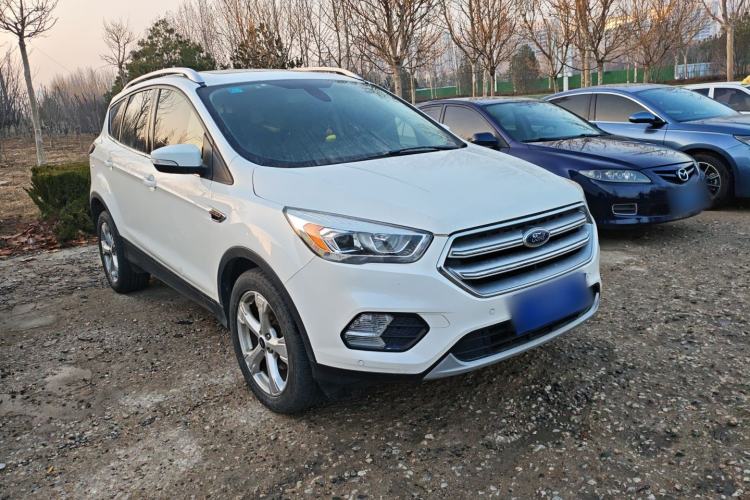 Used Ford Kuga 2018 EcoBoost 180 Two-Wheel-Drive Platinum Edition
