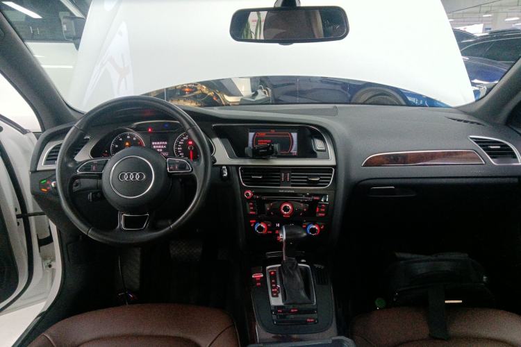 Used Audi A4L 2015 35 TFSI Automatic Comfort Model
