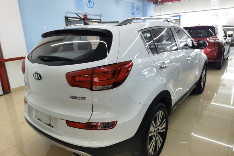 Used Kia Sportage R 2015 2.0L Automatic Two-Wheel Drive DLX Model