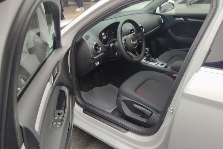 Used Audi A3 2020 Restyled Limousine 35 TFSI Ambition Version China VI