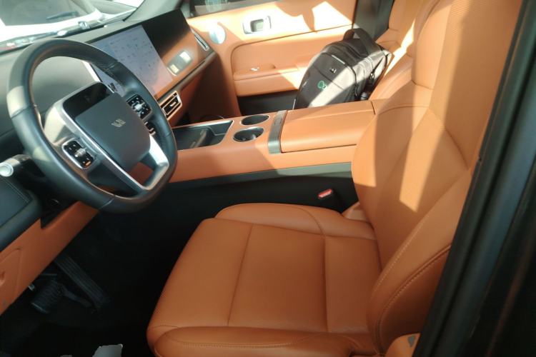 Used Li Auto L7 2023 Pro Model
