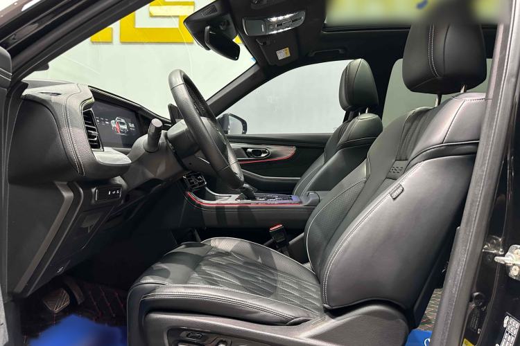 Used GAC Trumpchi GS8 2022 Double-Energy Series 2.0TM Four-Wheel Drive Premium Edition (7 Seats)
