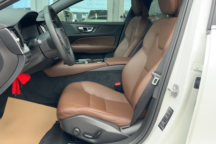 Used Volvo S60 New Energy 2022 T8 eDrive Hybrid All-Wheel Drive Smart Luxury Edition