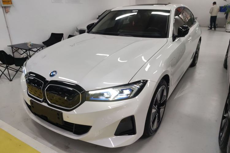 Used BMW i3 2023 eDrive 40 L Midnight Sports Package