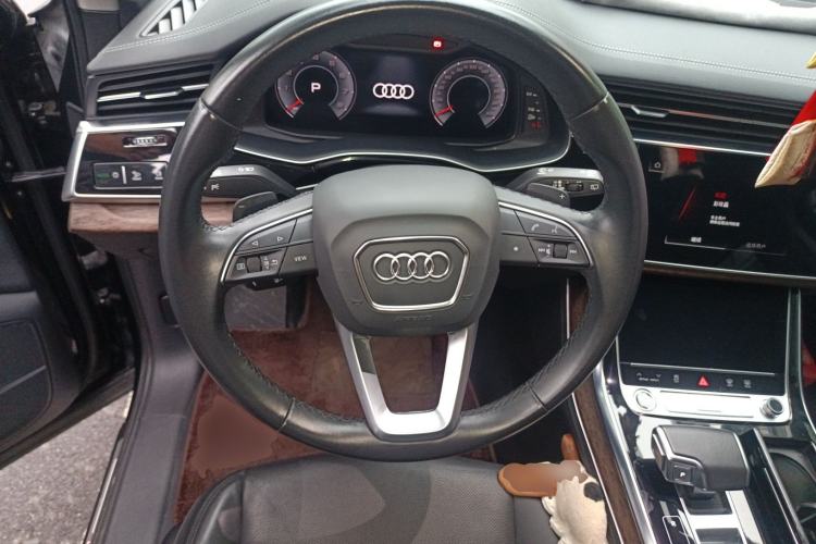 Used Audi Q7 2023 55 TFSI quattro S line Sport Edition
