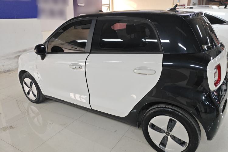 Used ORA Black Cat 2021 301 km Basic Version