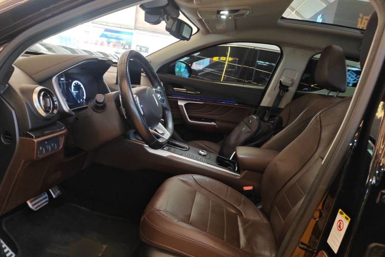 Used Wey VV5 2017 2.0T Flagship Edition
