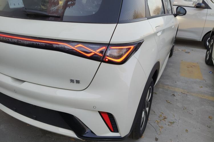 Used BYD Dolphin 2025 420km Free Edition
