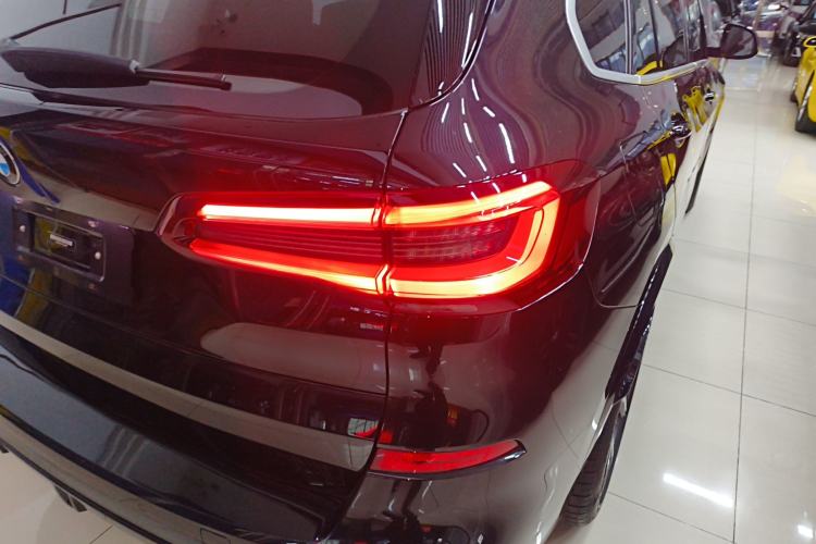 Used BMW X5 2022 Restyled xDrive 40Li M Sport Package