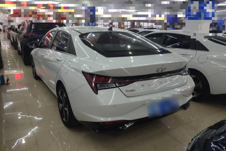 Used Hyundai Elantra 2022 1.5L CVT LUX Prestige Edition