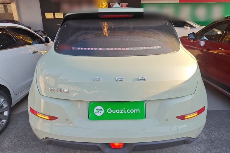 Used ORA Good Cat 2023 401 km Standard Range Luxury Version Lithium Iron Phosphate
