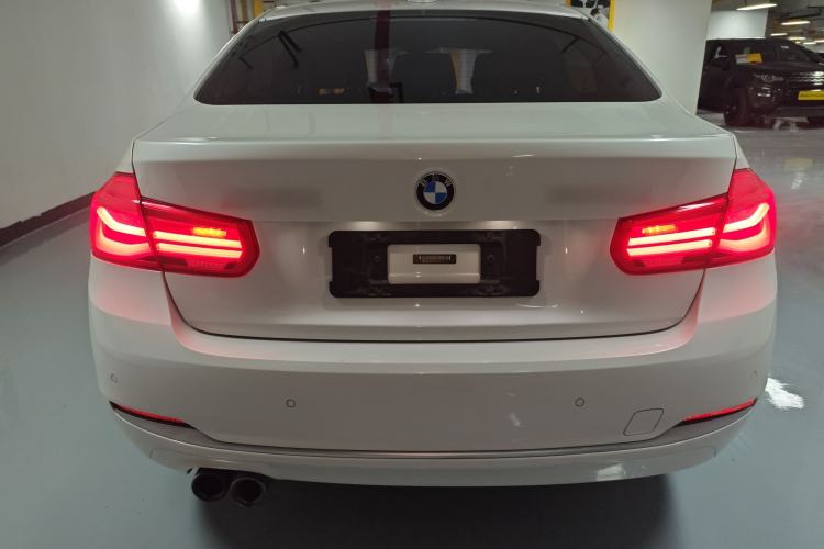 Used BMW 3 Series 2019 320Li Fashion Model
