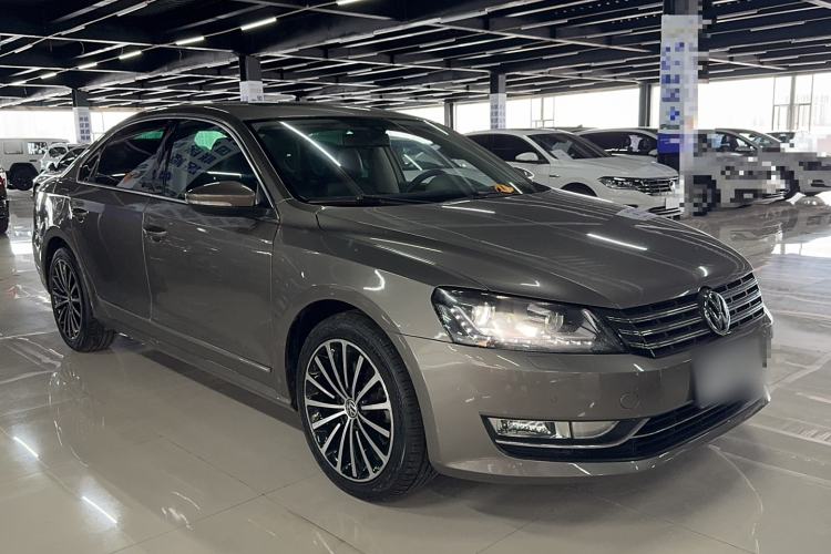 Used Volkswagen Passat 2014 2.0 TSI DSG Prestige Navigation Edition
