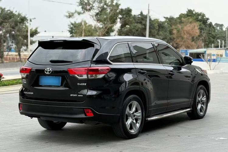 Used Toyota Highlander 2018 2.0T Four-Wheel Drive Luxury Edition 7 Seats China V Emission Standard