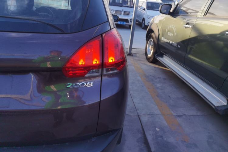 Used Peugeot 2008 2014 1.6L Manual Trend Edition