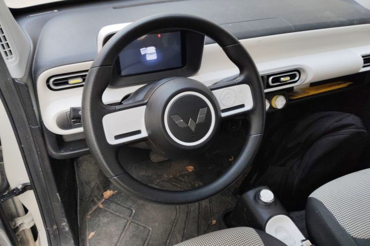 Used Wuling Hongguang MINIEV 2024 3rd Generation 215km Youth Edition