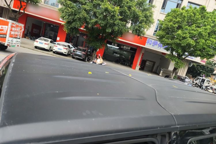 Used  BJ40 2023 2.0T Automatic Four-Wheel Drive Urban Hunter Edition Prestige Version
