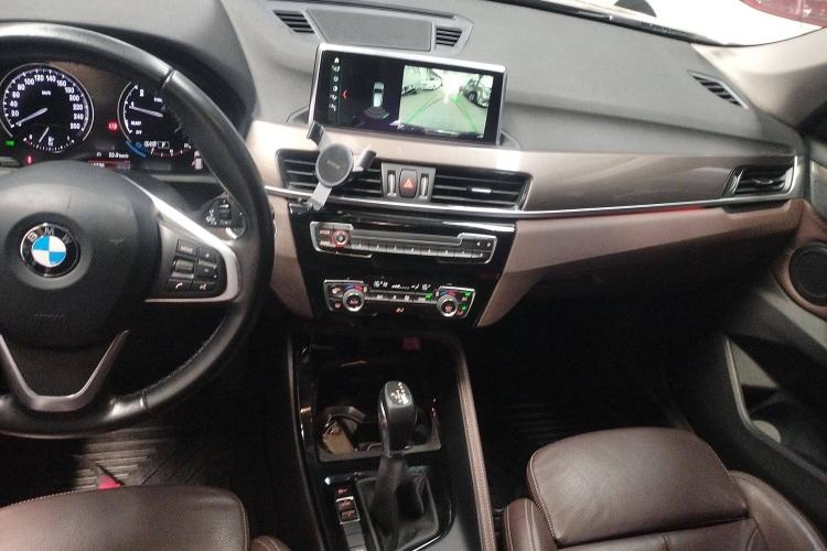 Used BMW X1 2019 xDrive20Li Luxury Model
