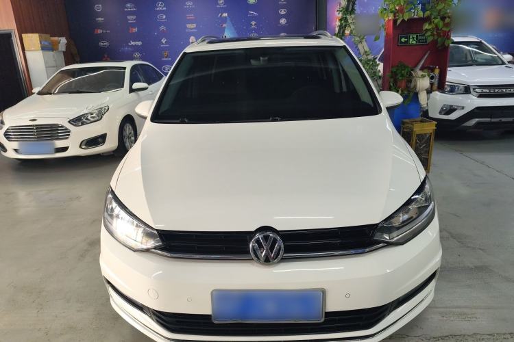 Used Volkswagen Touran 2018 Volkswagen Touran L 280TSI DSG Comfort Edition 7 Seats China VI Standard
