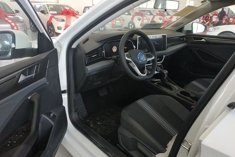 Used Volkswagen Sagitar 2025 300TSI DSG Flyover Edition
