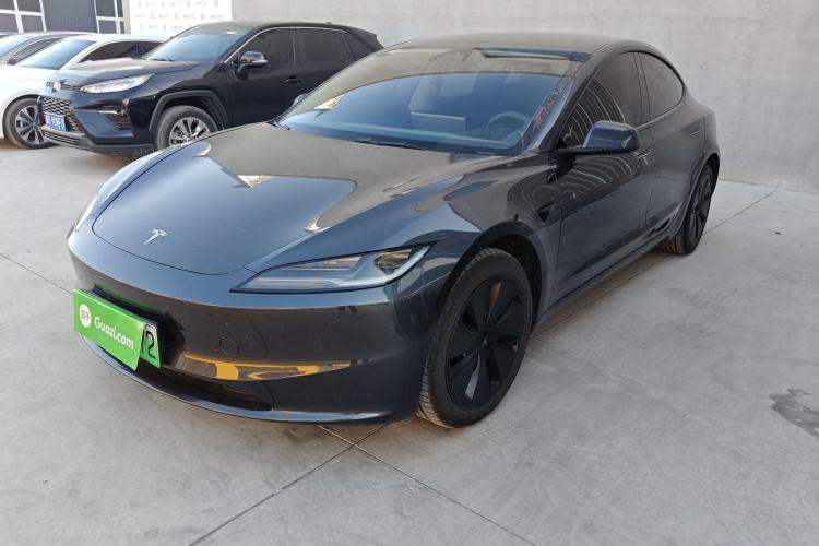 Used Tesla Model 3 2025 Rear-Wheel-Drive Version