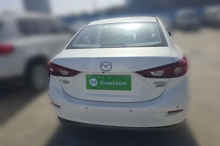 Used Mazda Mazda 3 Axela 2014 Sedan 1.5L Automatic Comfort Model
