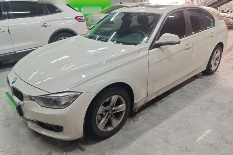 Used BMW 3 Series 2015 320i Fashion Model