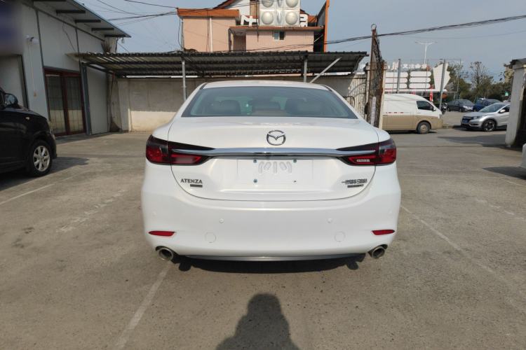 Used Mazda Atenza 2021 2.0L Blue Sky Luxury Edition
