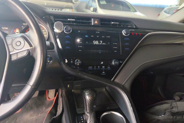 Used Toyota Camry 2019 2.5S FENGSHANG Version China VI Standard
