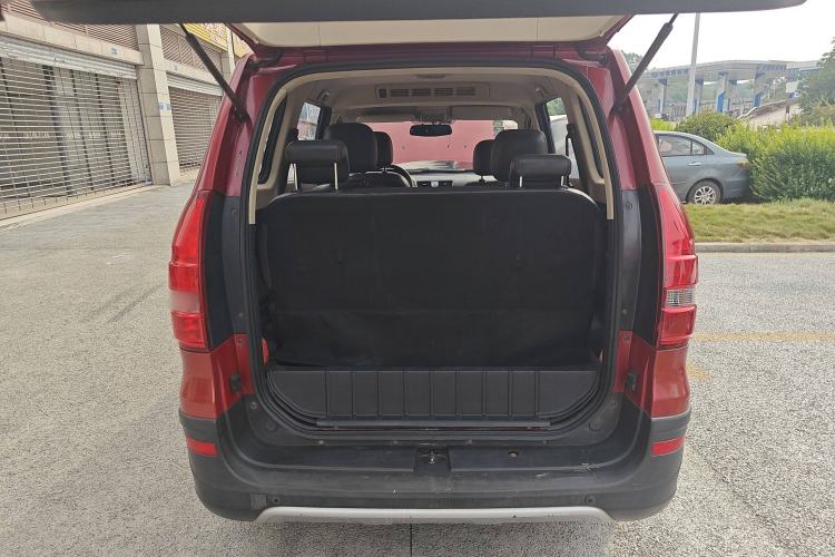 Used Dongfeng Fengon 360 2015 1.5L Manual Luxury 7-Seater China IV Standard