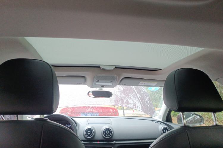 Used Audi A3 2014 Limousine 35 TFSI Automatic Comfort Model
