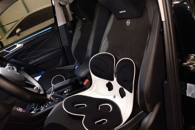 Used Volkswagen Tiguan L 2024 330TSI Automatic Two-Wheel Drive Smart Edition
