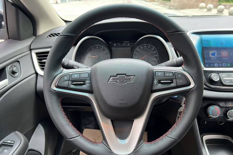 Used Chevrolet Monza 2022 Light Hybrid Redline 320T Dual-Clutch Thrilling Edition