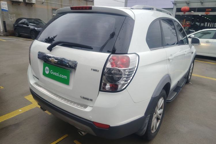 Used Chevrolet Captiva 2014 2.4L 4x4 Flagship Edition 7 Seats
