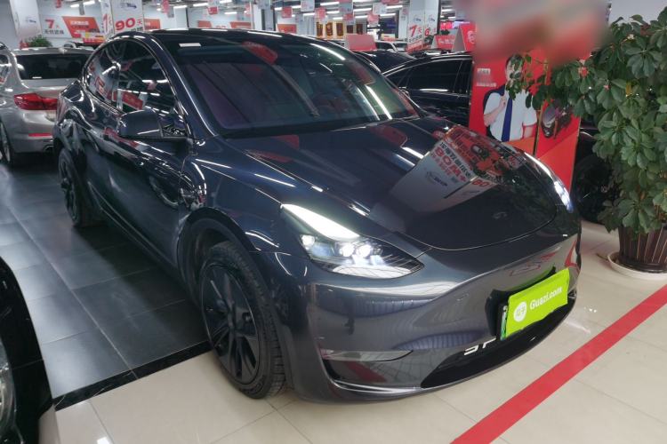 Used Tesla Model Y 2024 Long-Range All-Wheel-Drive Version
